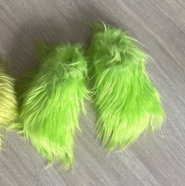 GRINCH GREEN SLIDES