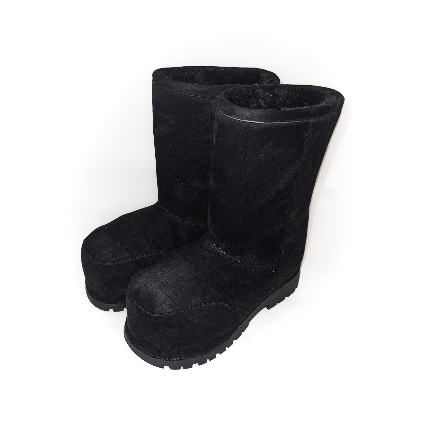 BLACK SHEEP SUEDE BOOTS
