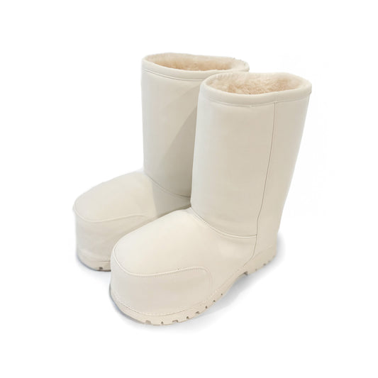 OFF WHITE LAMB BOOTS